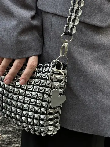 брелок LOVE