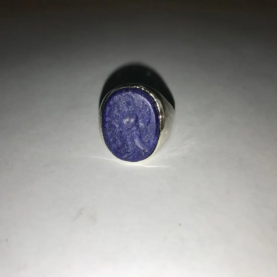 LAB018 кольцо-печатка с инталией 17.5 (лазурит, овал)