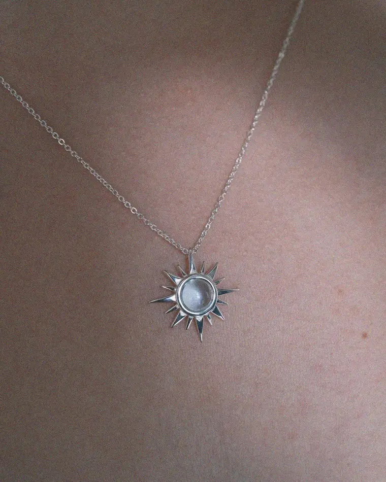 подвеска polar с голубым топазом на цепочке 40-45 см (родирование)