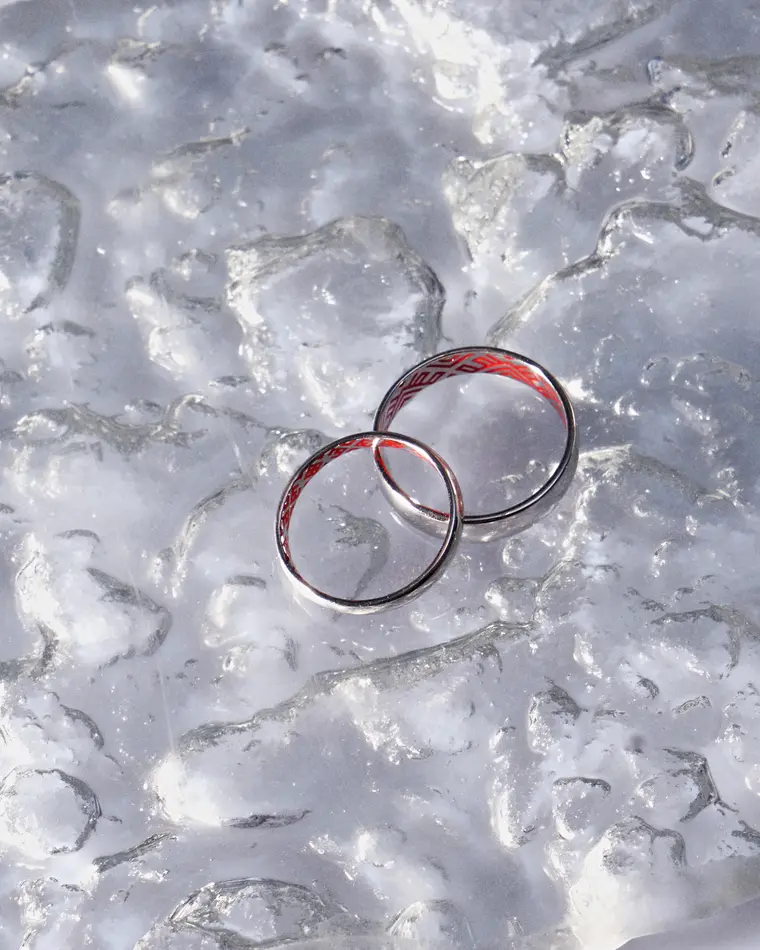 кольцо hengin с красной эмалью (родирование)