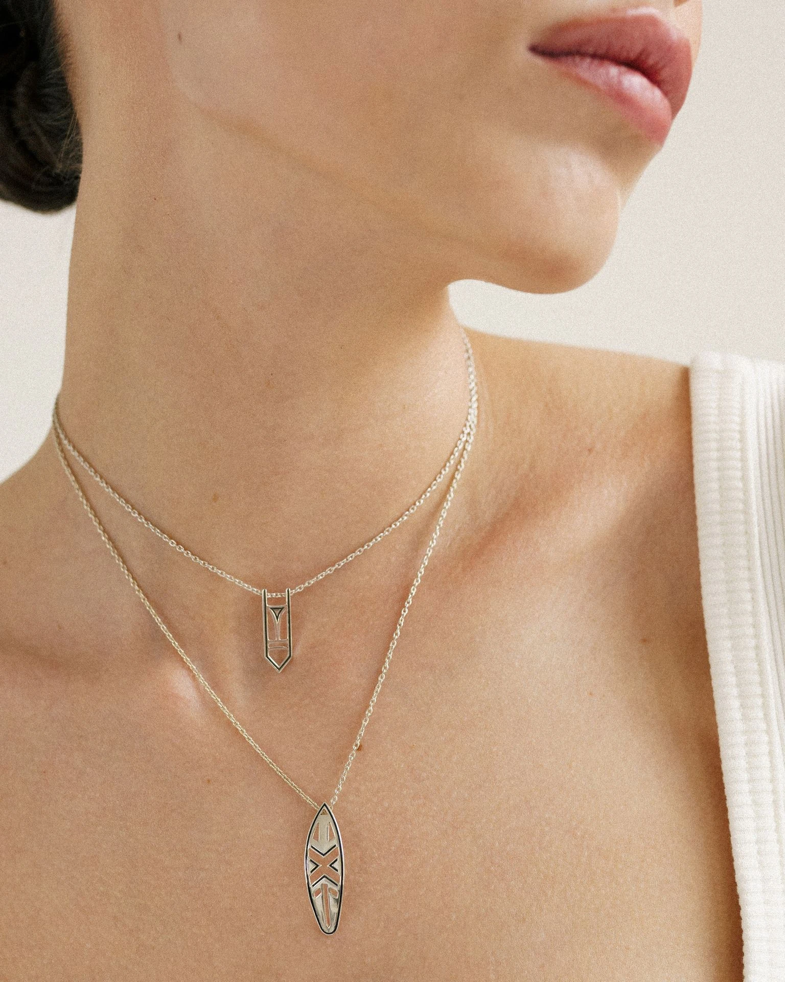 подвеска tiki на цепочке