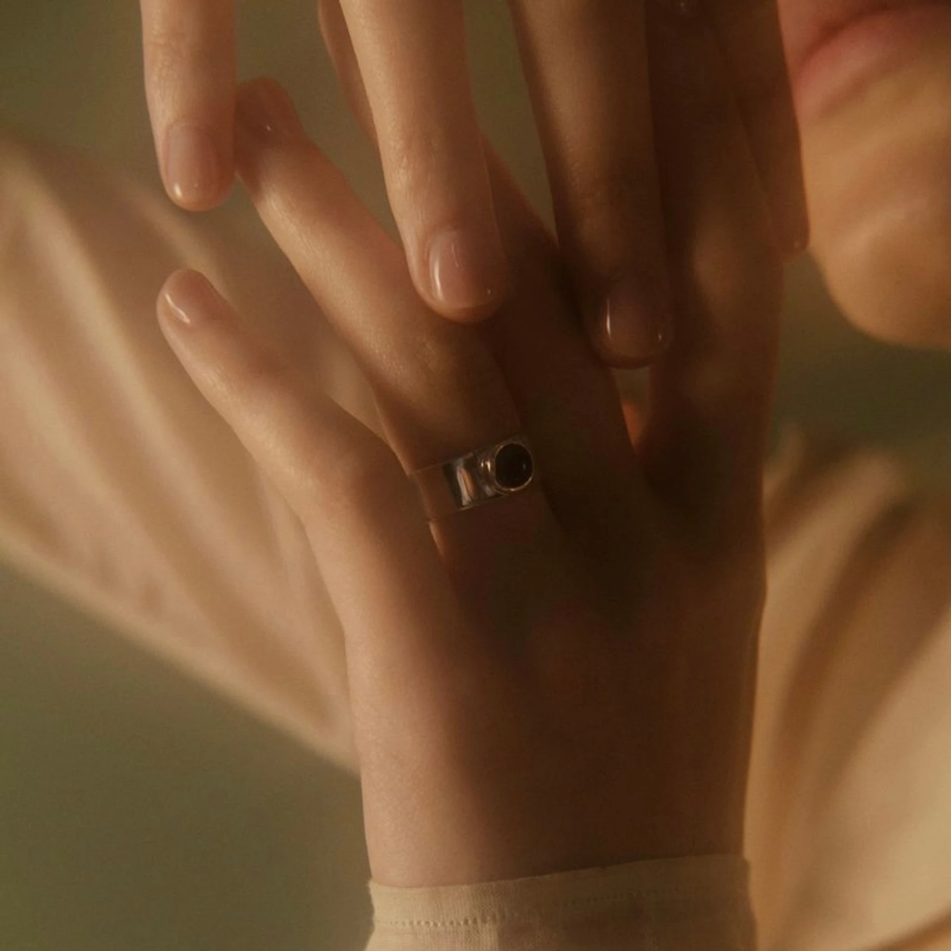 кольцо theta с черным ониксом