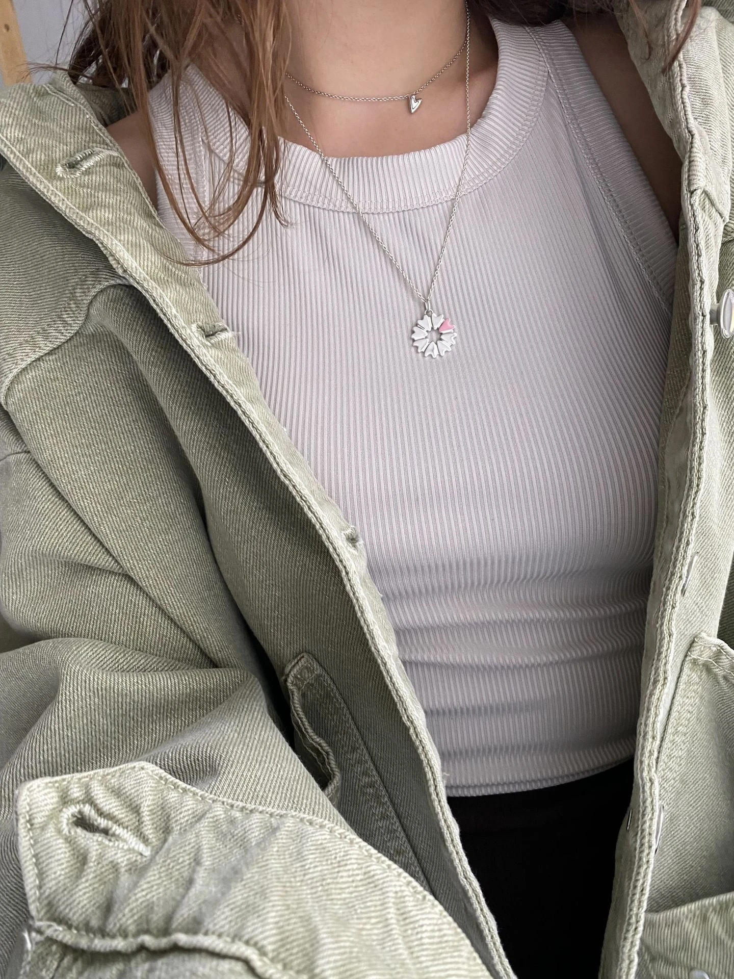 подвеска flover c розовой эмалью на цепочке 45-50 см