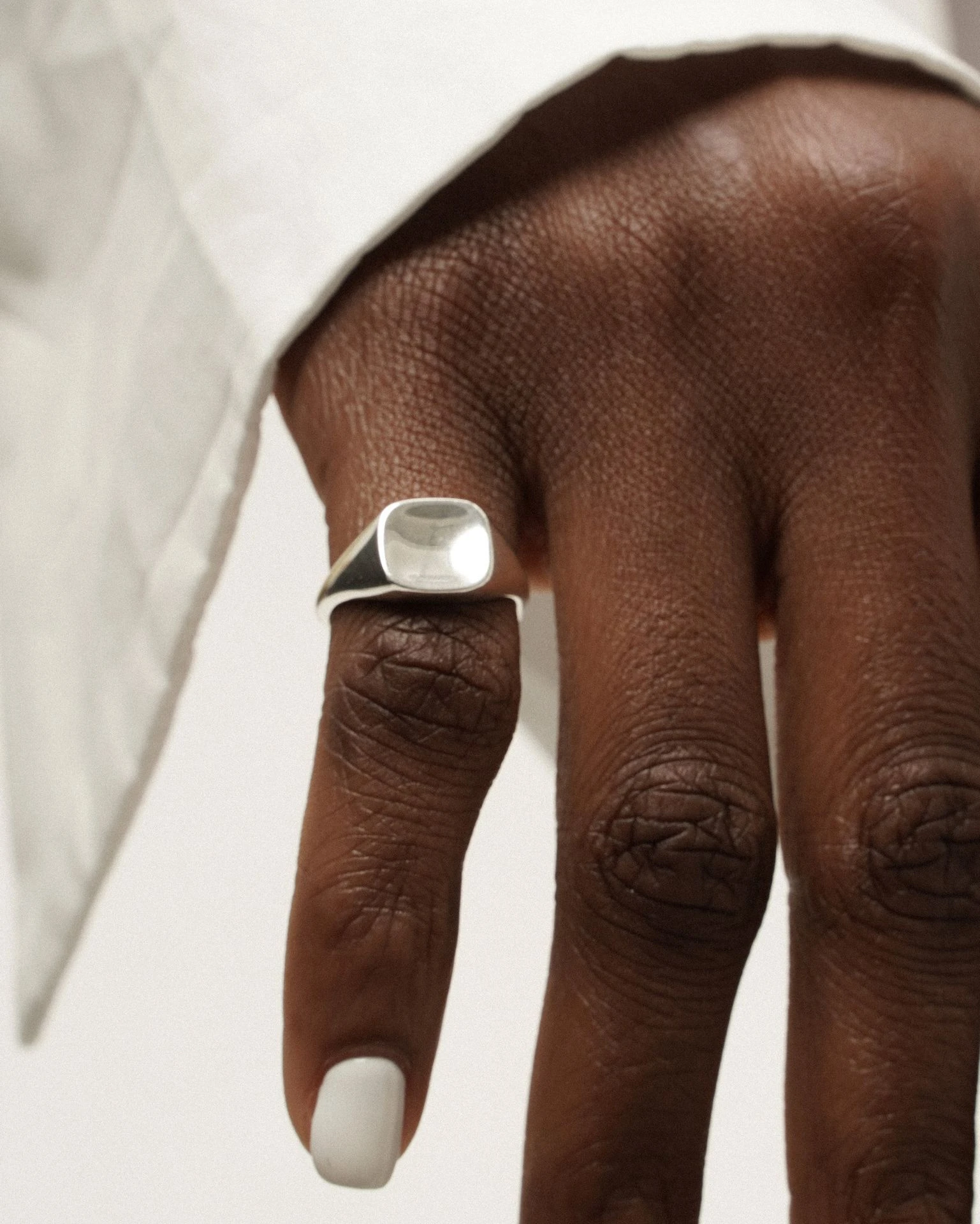 кольцо-печатка touch square