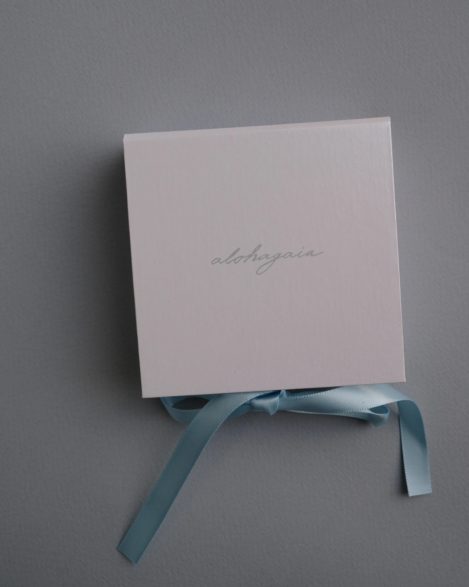 коробочка для украшений белая love