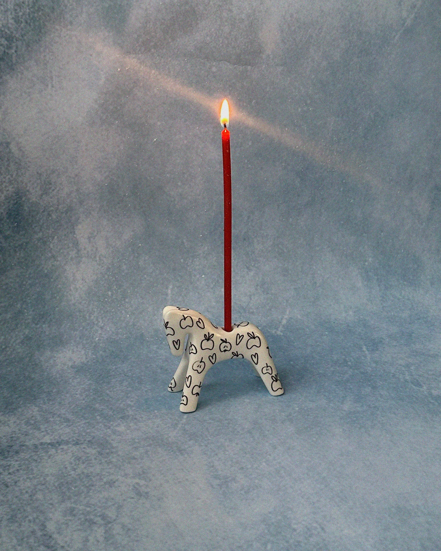 фигурка alohagaia x жечь из фарфора (яблоки)