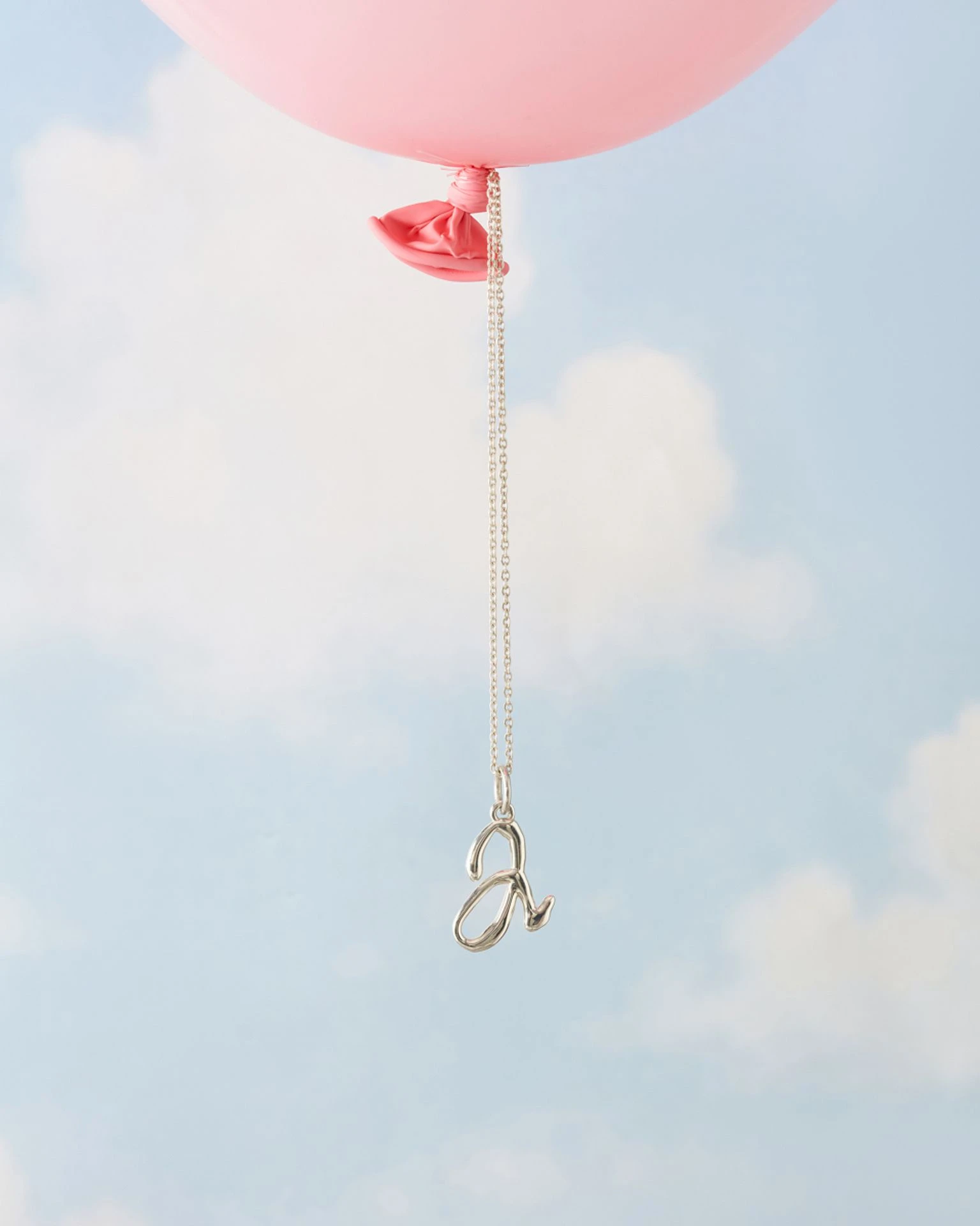 подвеска-буква a на цепочке 45-50 см