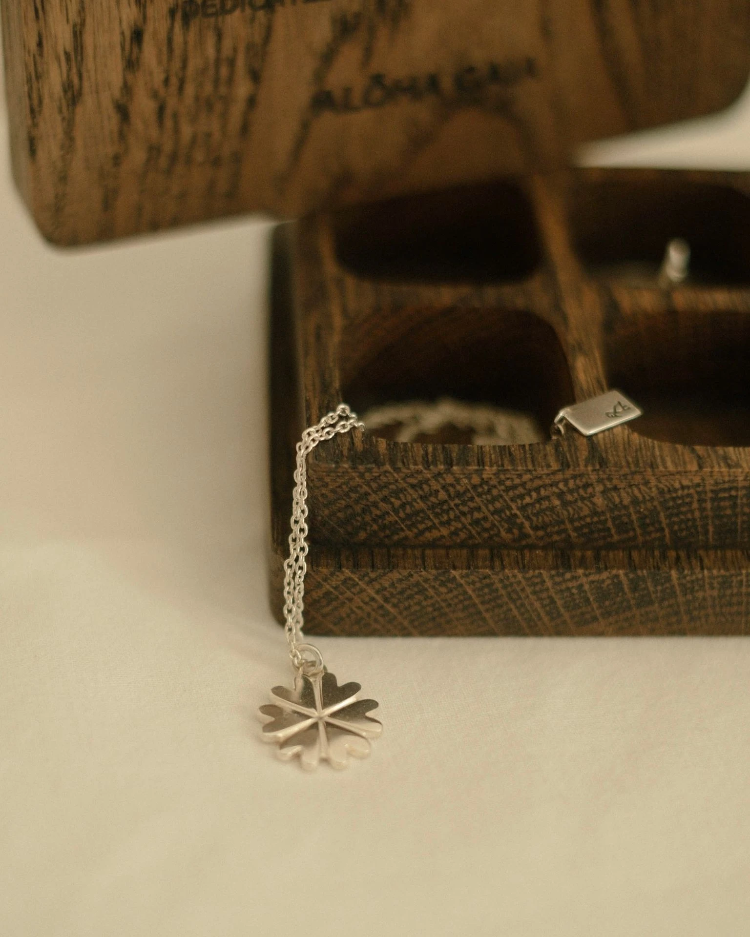 подвеска flover на цепочке