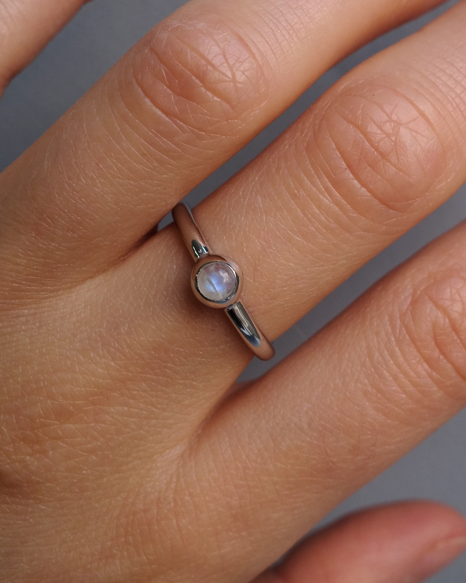 кольцо beta с лунным камнем (родирование)