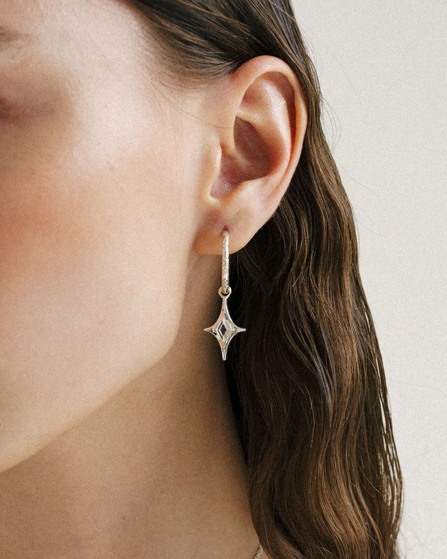 шарм mar с горным хрусталем (родирование)