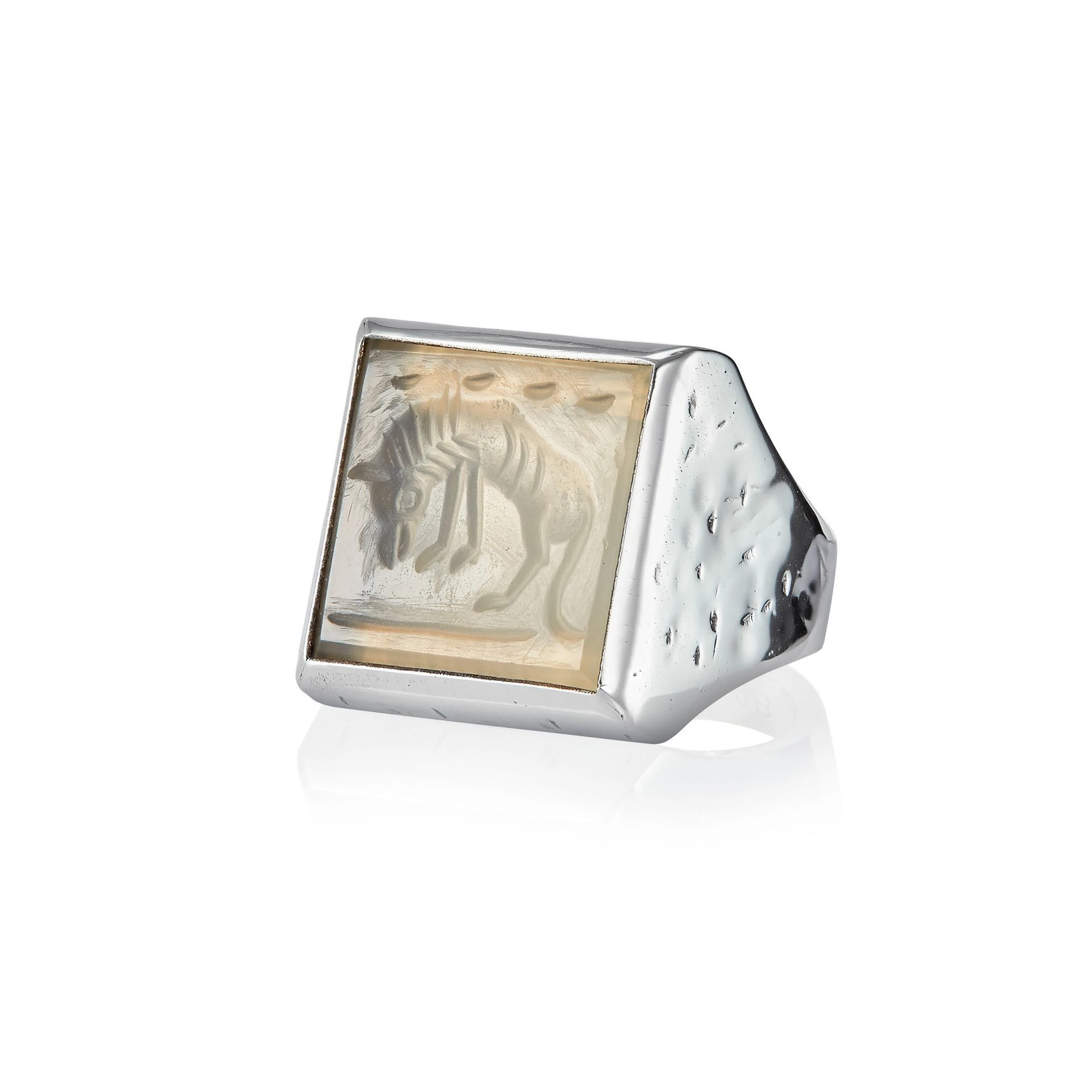 lab120 кольцо-печатка с инталией 16.5 (кварц)