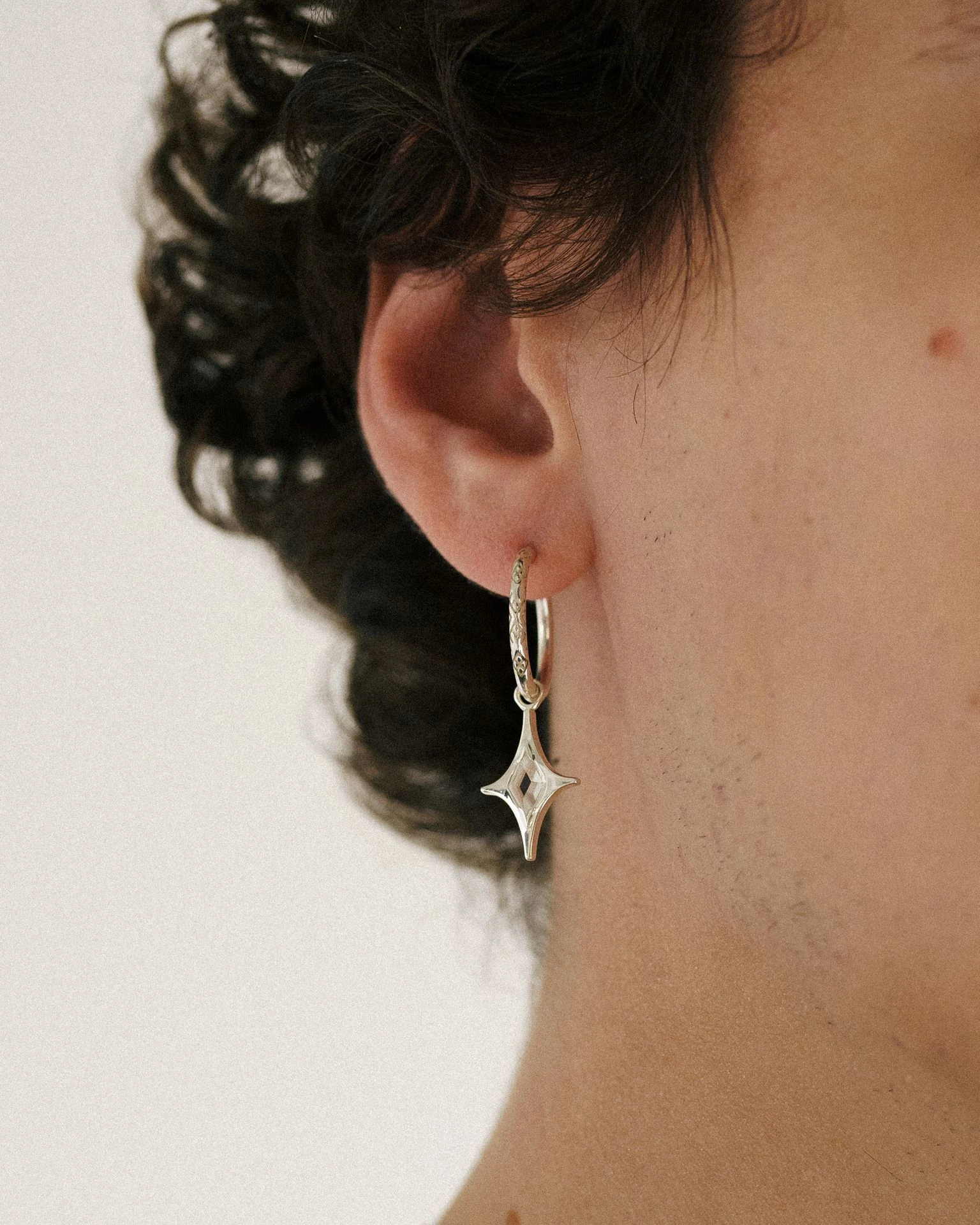 шарм mar с горным хрусталем (родирование)