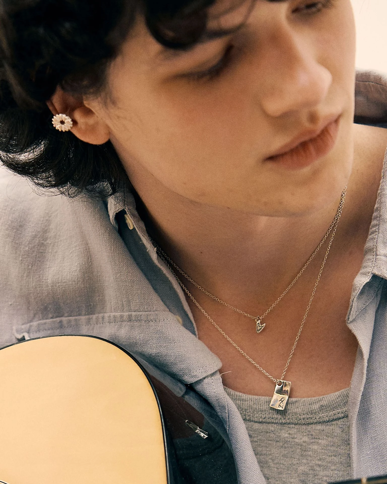 подвеска three day ticket на цепочке 45-50 см