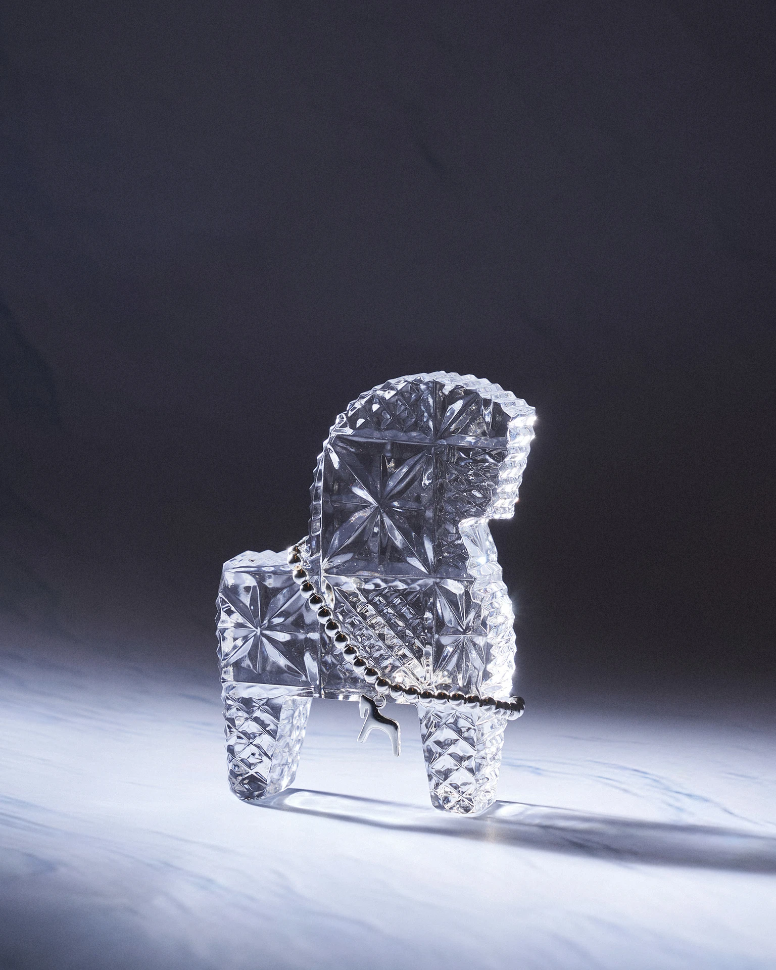 браслет с шармом burdo