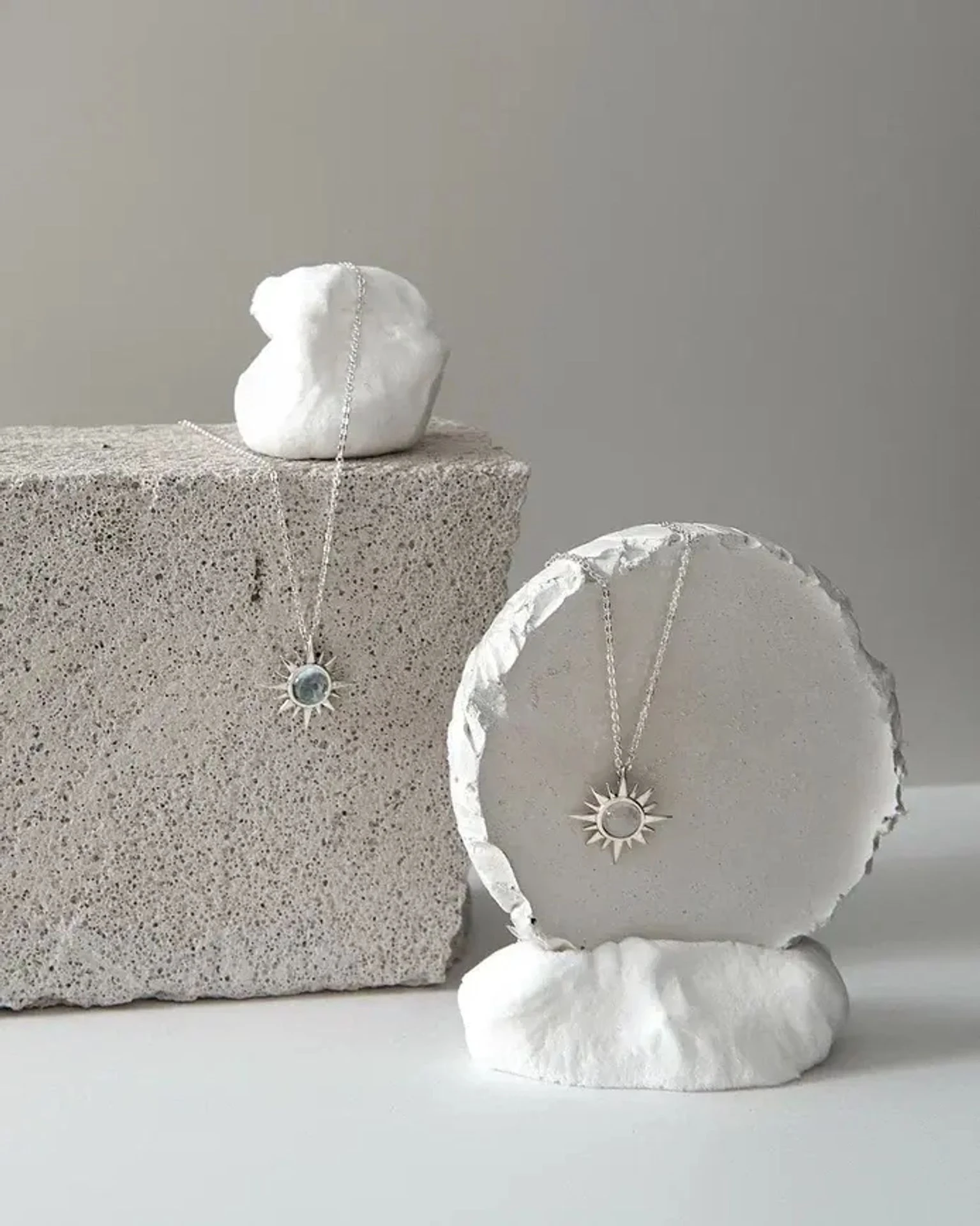 подвеска polar с голубым топазом (родирование)