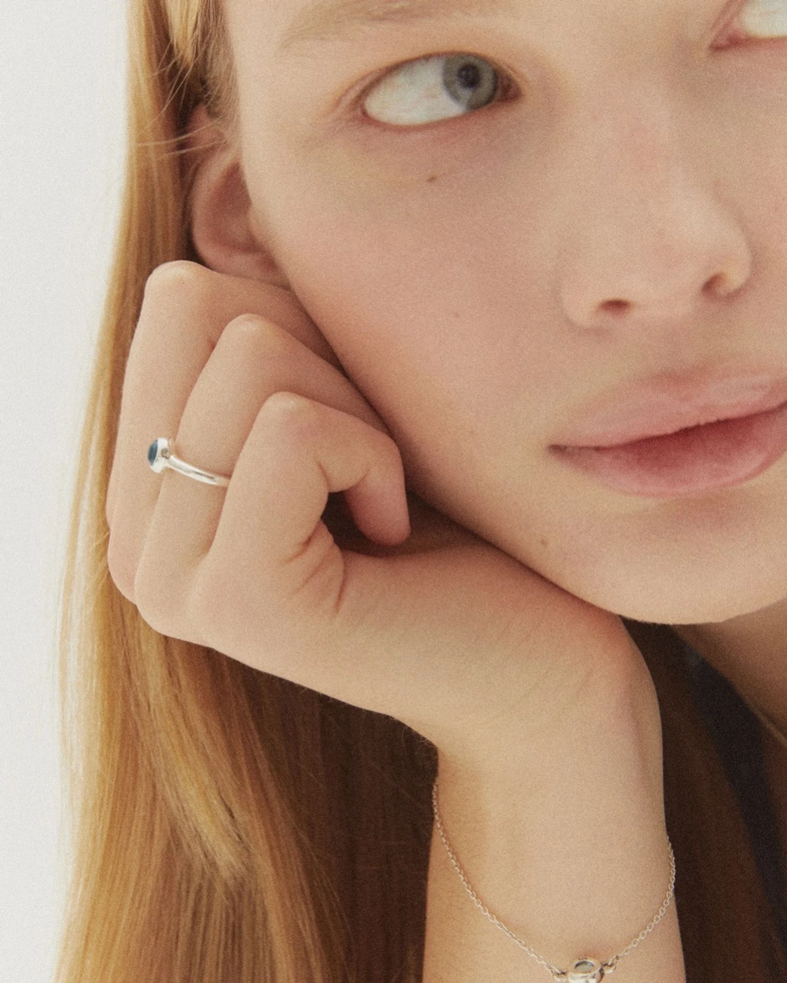 кольцо alpha с голубым топазом