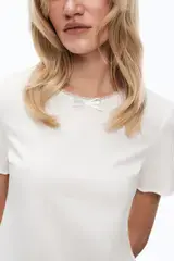 Футболка с кружевом (Baby Tee ), молочная Футболка с кружевом (Baby Tee ), молочная