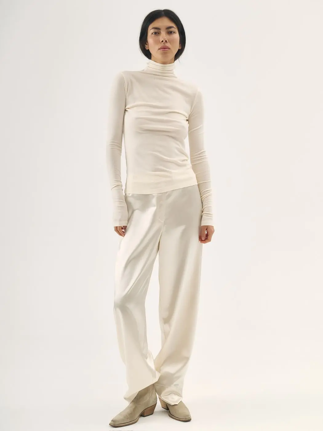 Брюки мерцающие, молочный