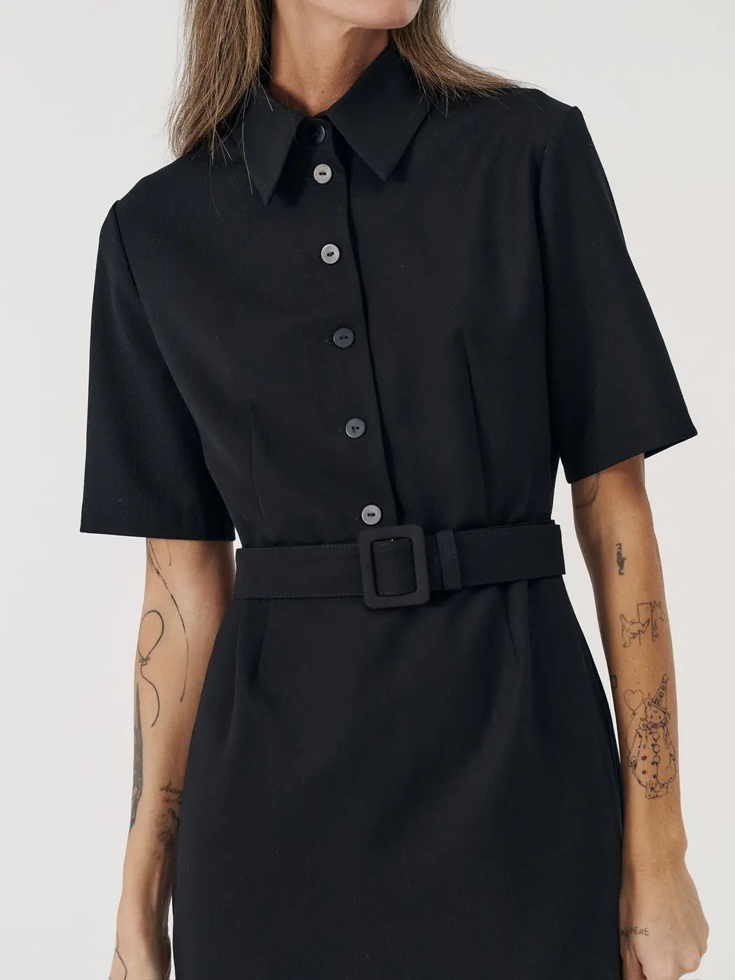 Платье миди с пуговицами на груди, черный