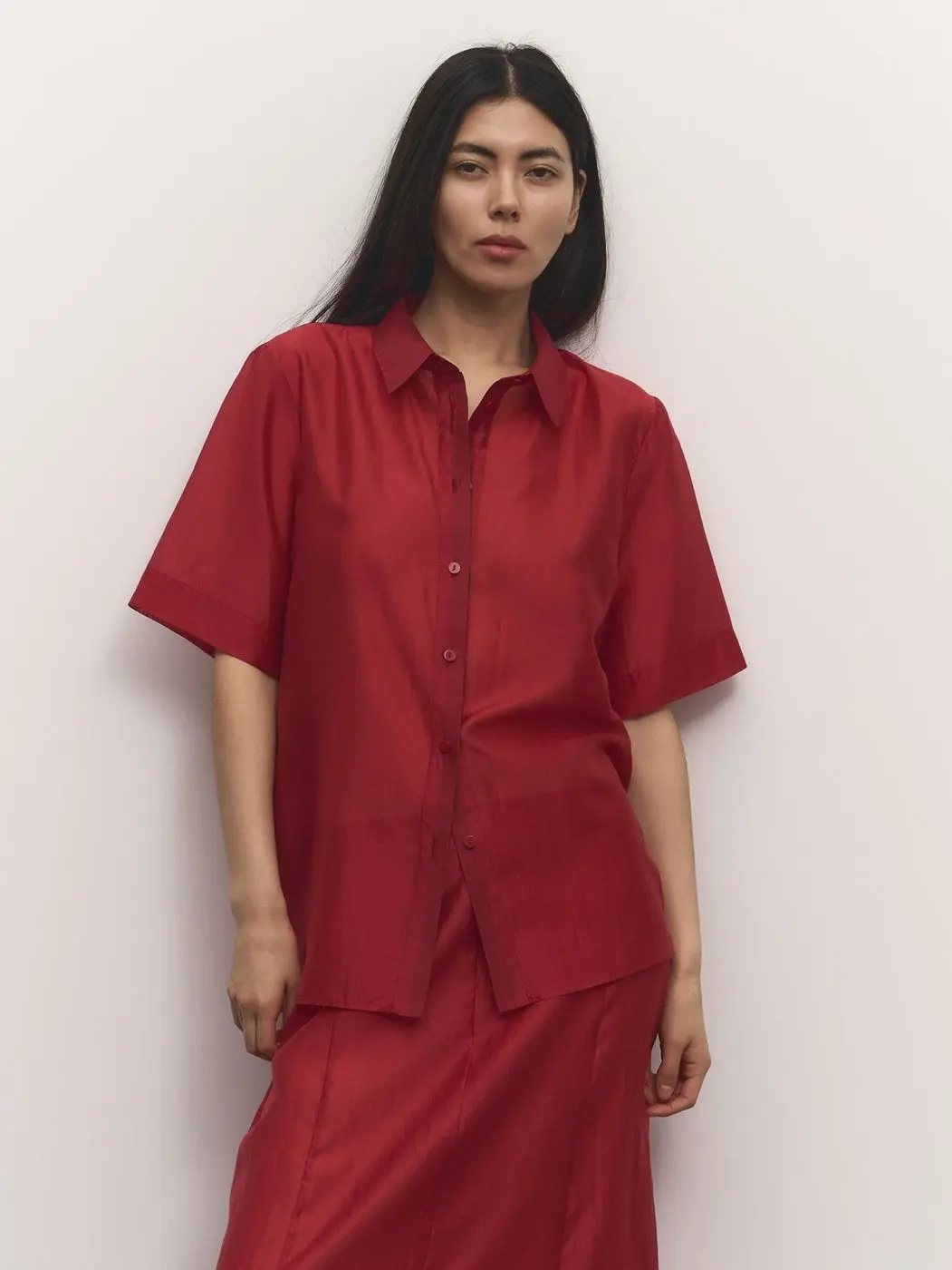 Рубашка объемного кроя из органзы, красный