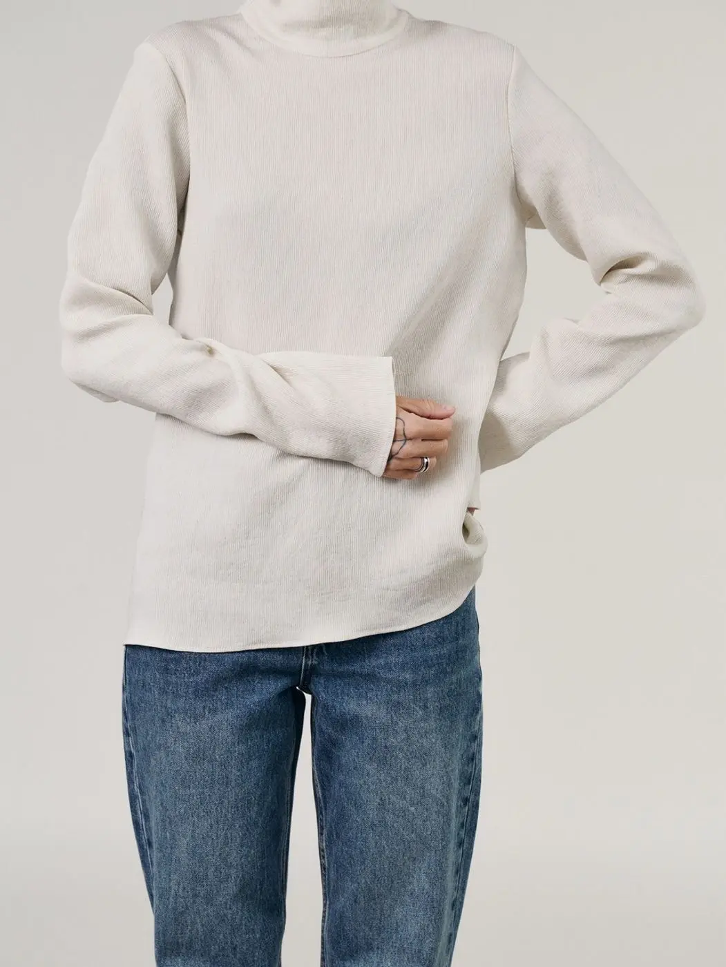 Блуза с пуговицами на воротнике, кремовый