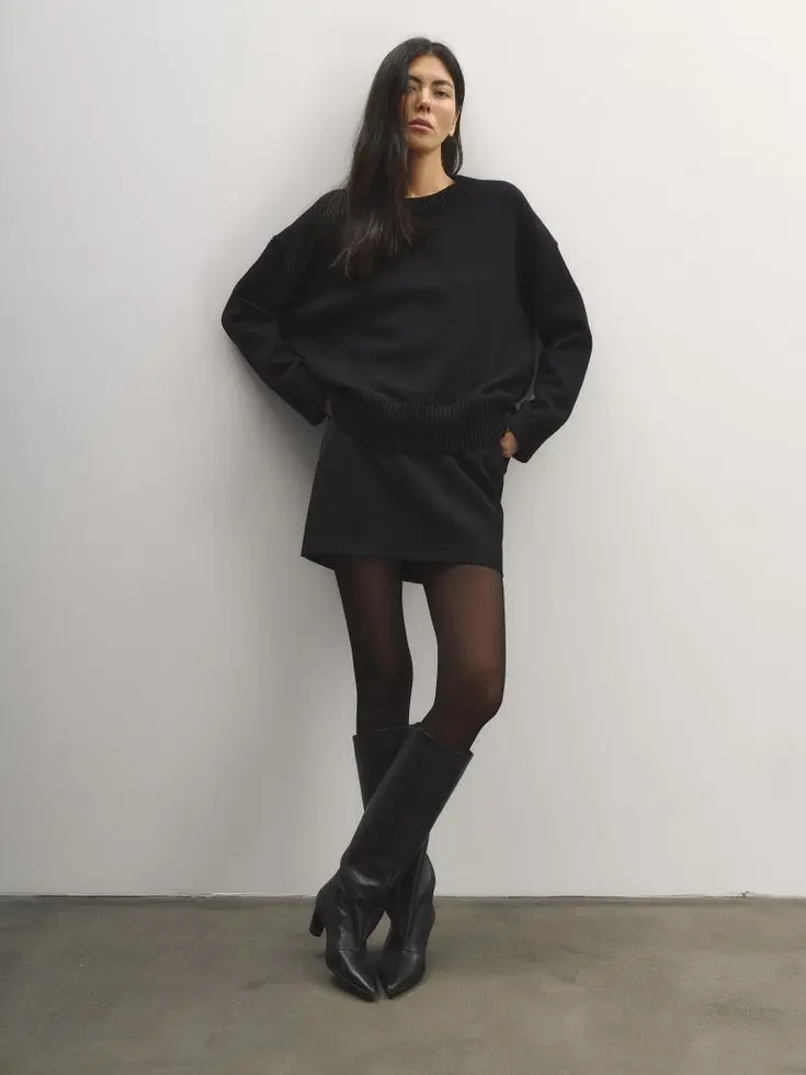 Джемпер объемный, черный