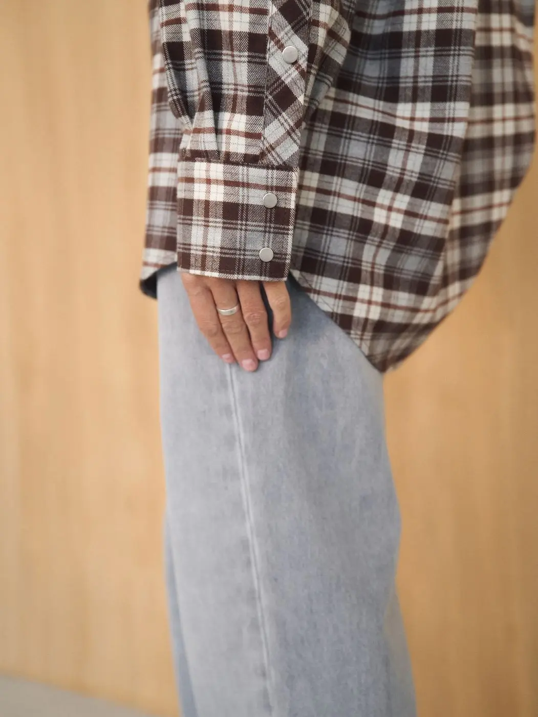 Рубашка в клетку на кнопках, шоколадный