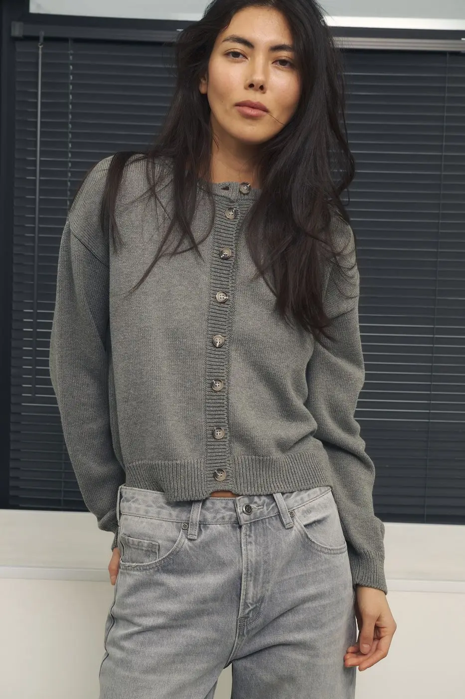 Кардиган укороченный, серый
