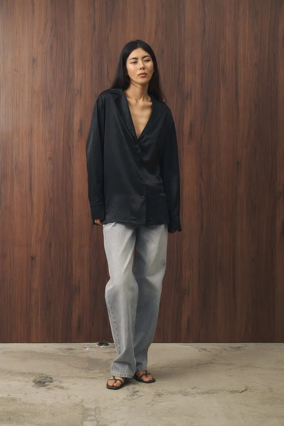 Рубашка из вискозы с английским воротником, черный