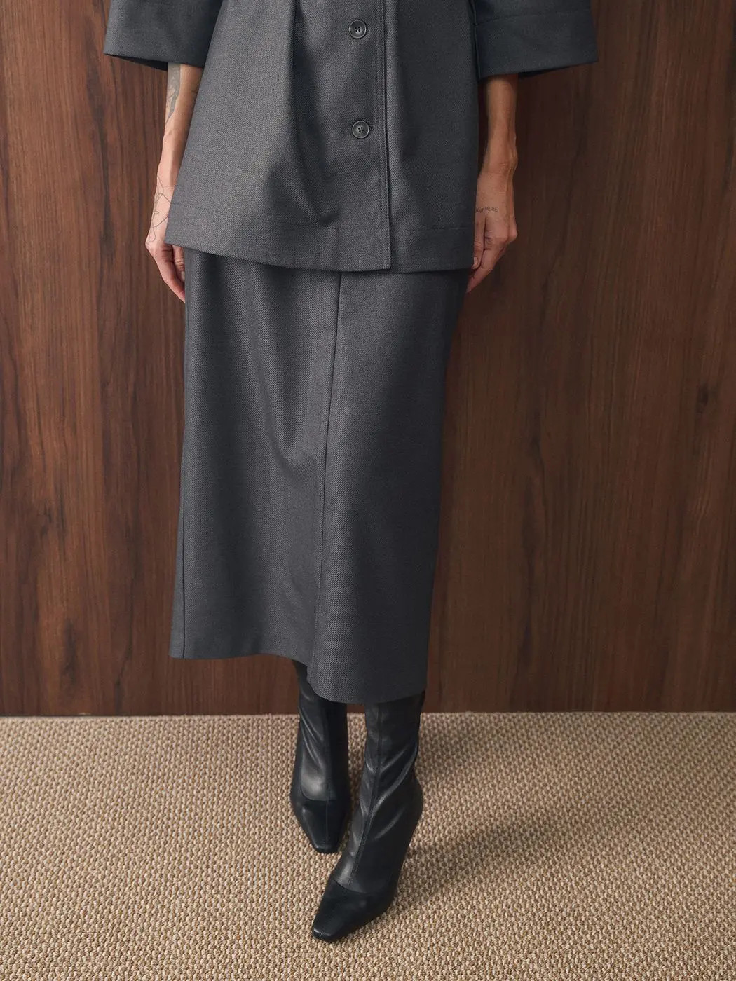 Юбка миди прямая, графитовый