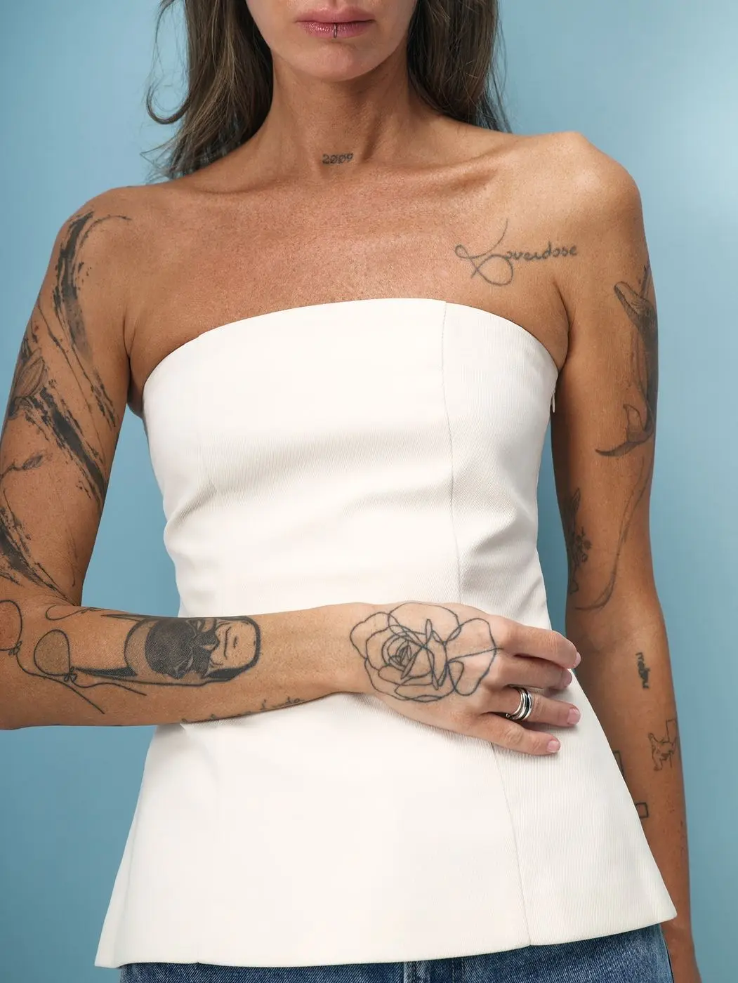 Корсет из фактурной ткани, молочный