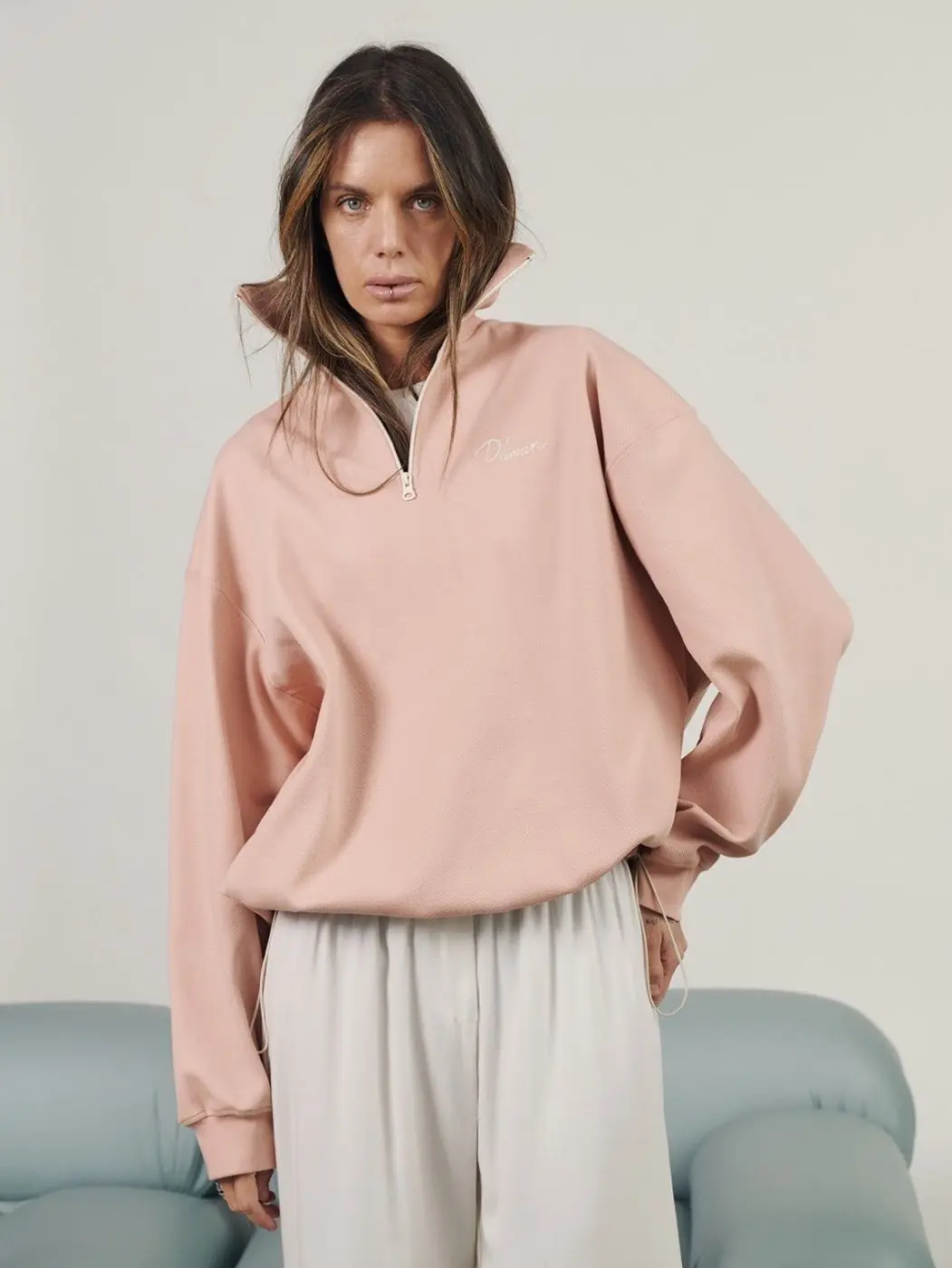 Свитшот на молнии, персиковый