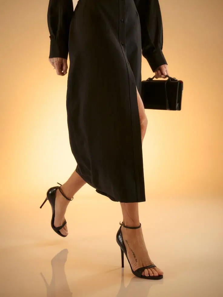 Платье-рубашка с защипами на талии, черный