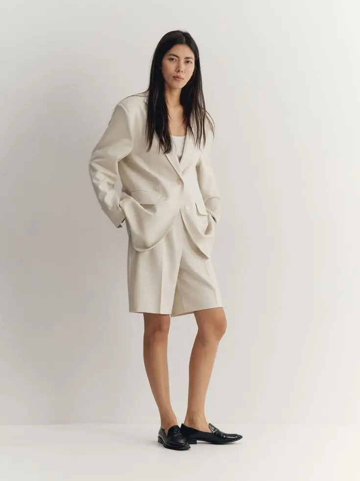 Жакет объемного кроя, молочный