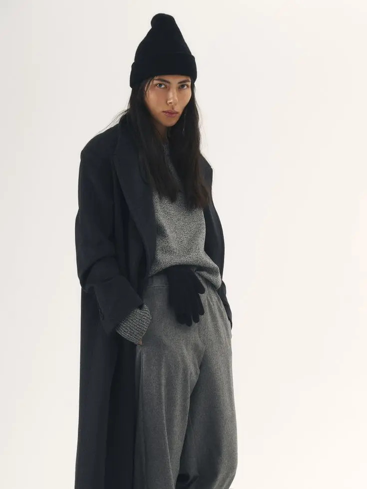 Шапка с мохером, черный