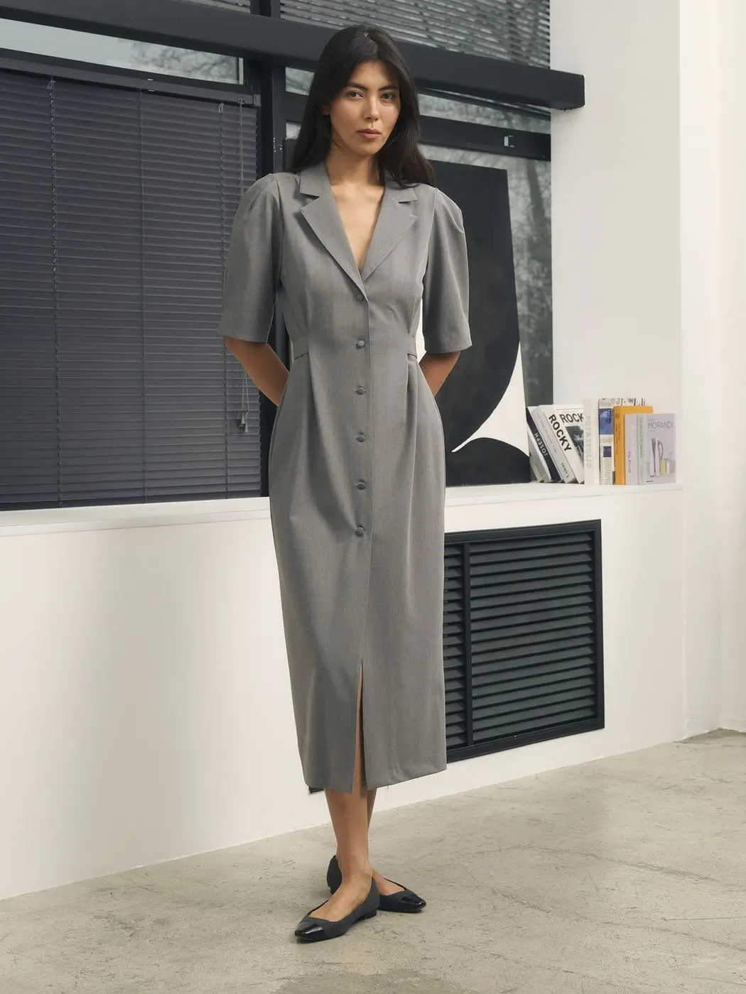 Платье миди с английским воротником, серый