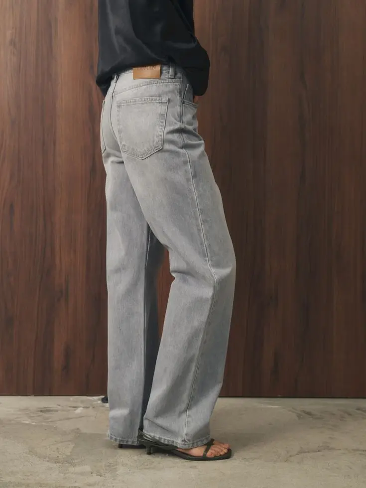 Джинсы, серый