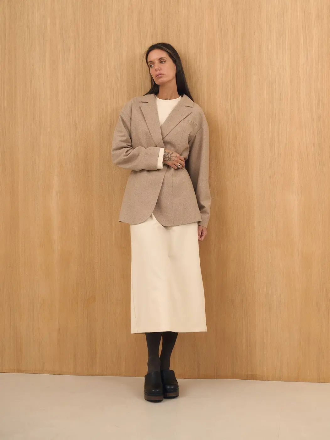 Платье макси с рукавом, кремовый