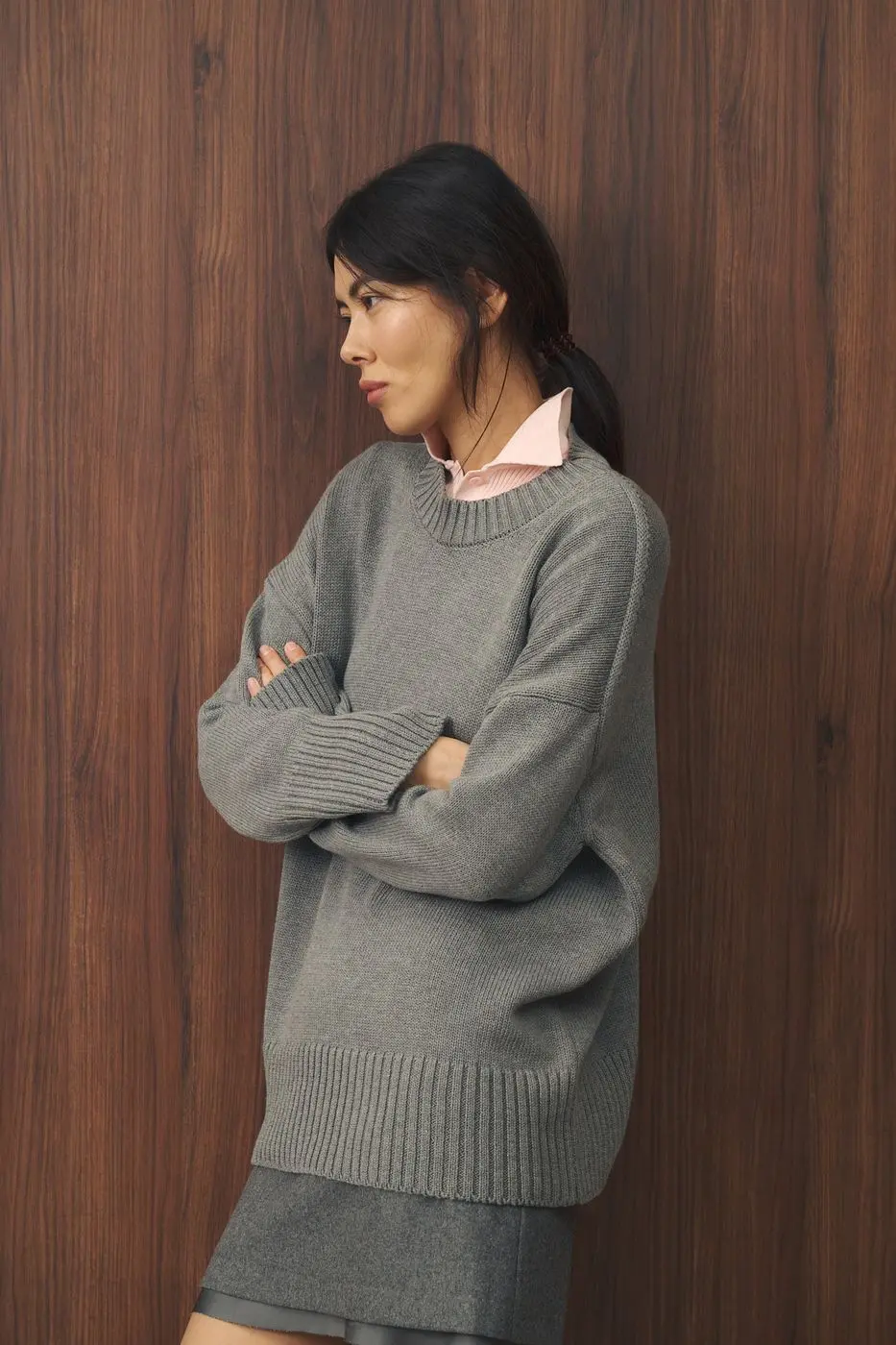 Джемпер объемный прямого кроя, серый