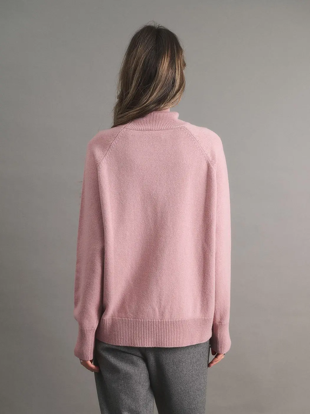 Свитер с кашемиром, пудровый