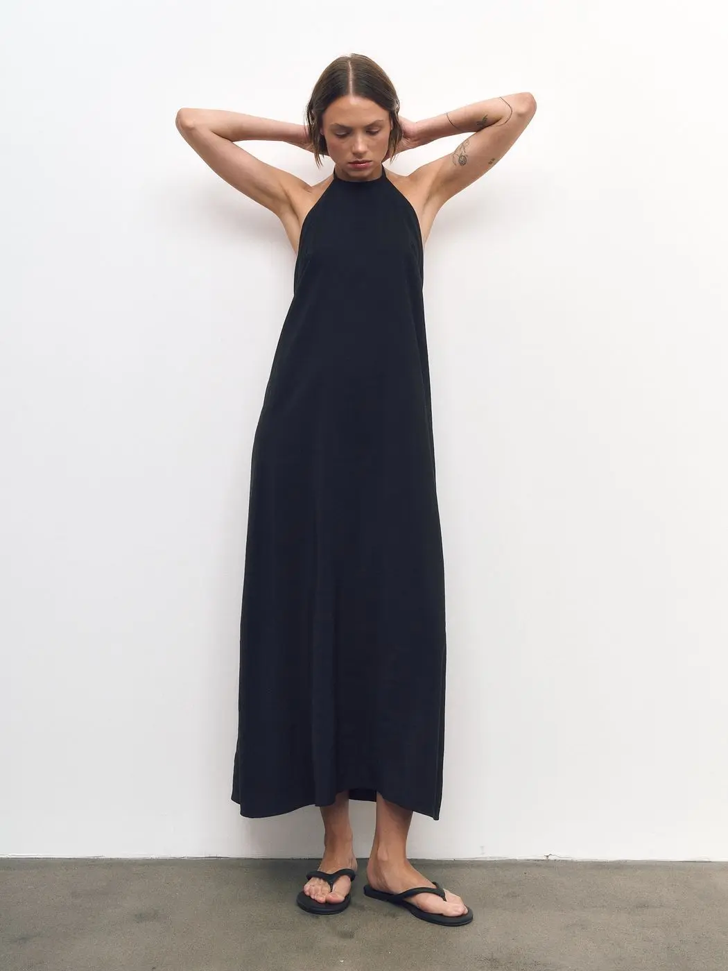 Сарафан с открытой спиной, черный