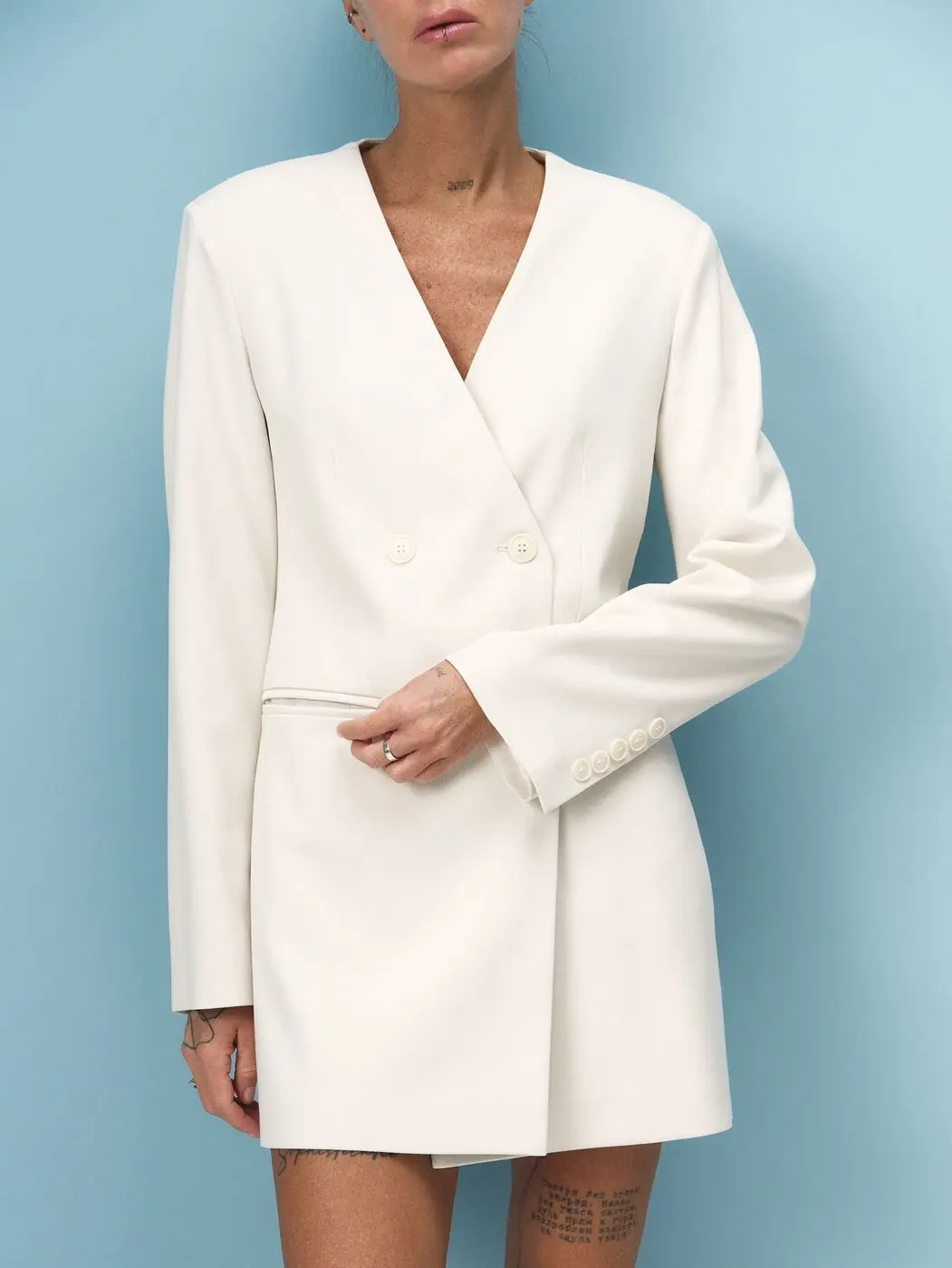Платье-жакет из фактурной ткани, молочный