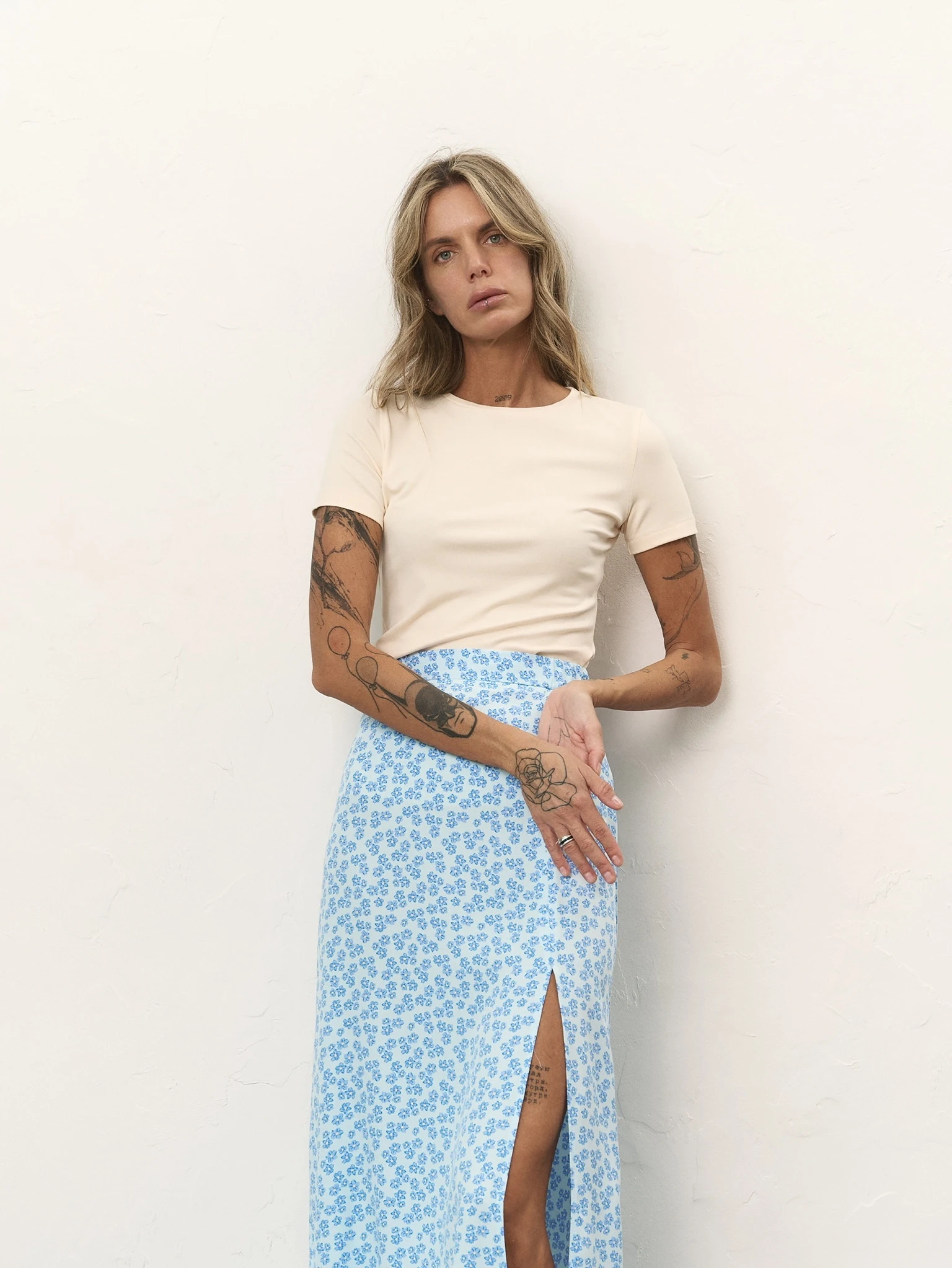 Футболка Slim fit, кремовый Футболка Slim fit, кремовый