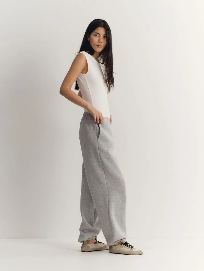 Боди без рукавов, молочный