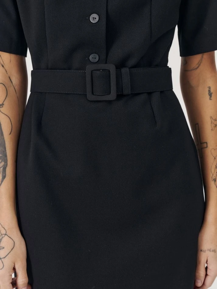 Платье миди с пуговицами на груди, черный