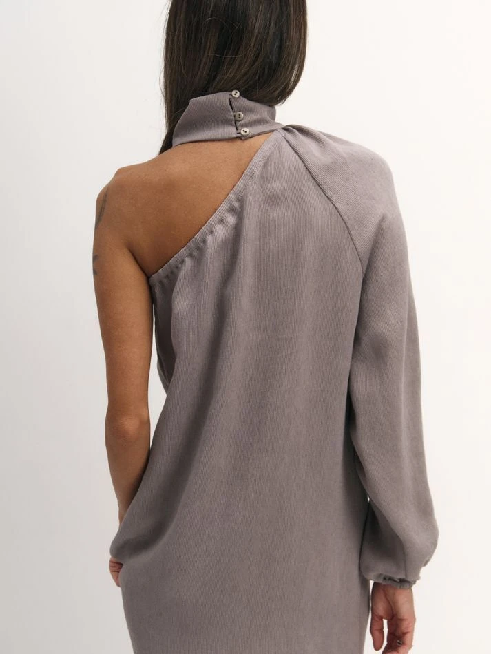 Платье на одно плечо, лавандовый