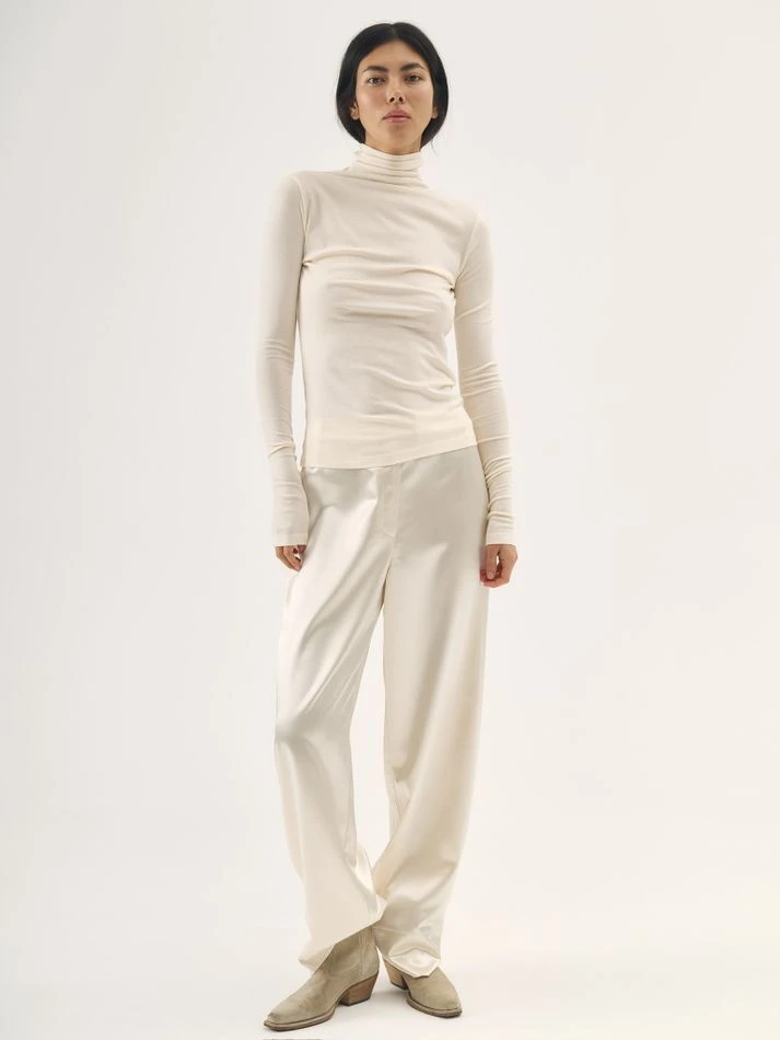 Брюки мерцающие, молочный