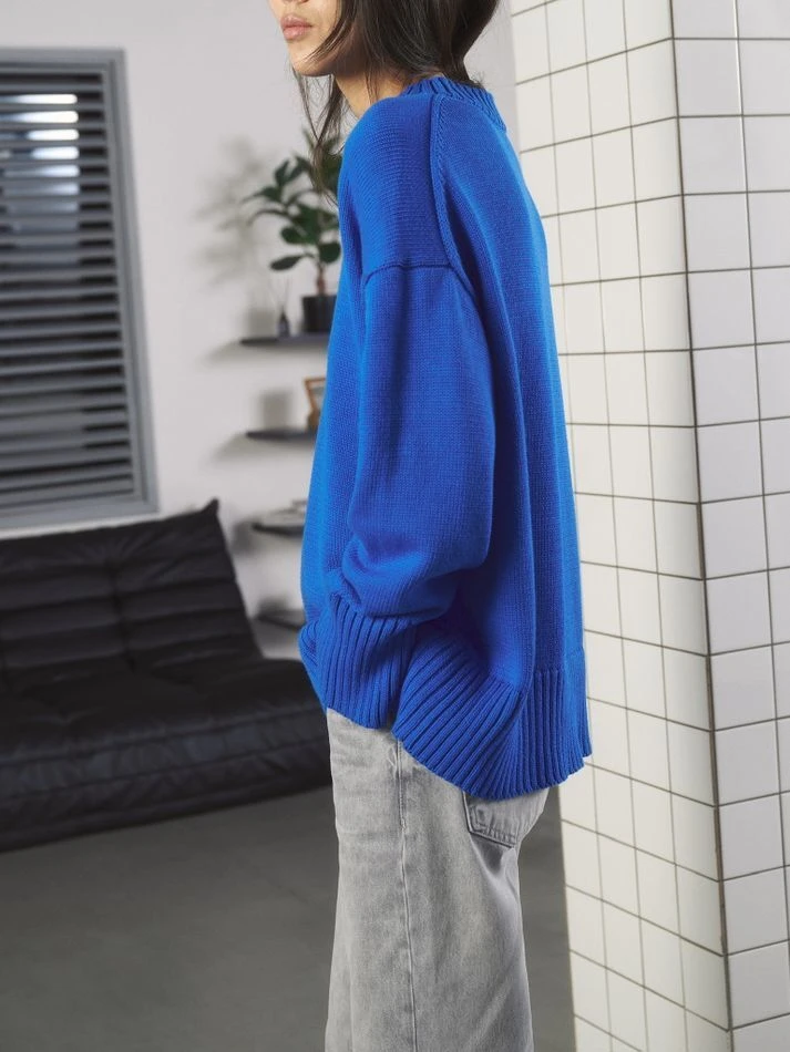 Джемпер объемный прямого кроя, синий