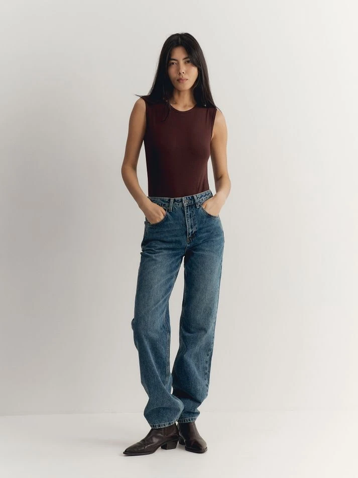 Боди без рукавов, шоколадный