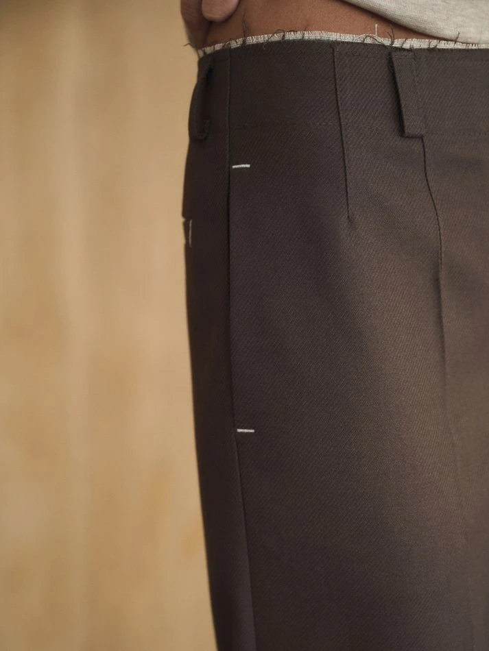 Брюки прямые с необработанным поясом, шоколадный